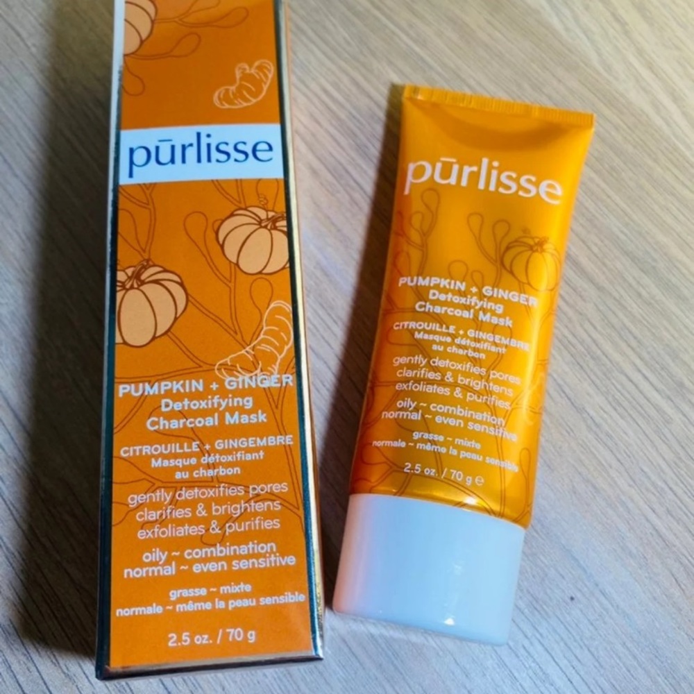 Purlisse Charcoal Mask - Picture 2 of 5